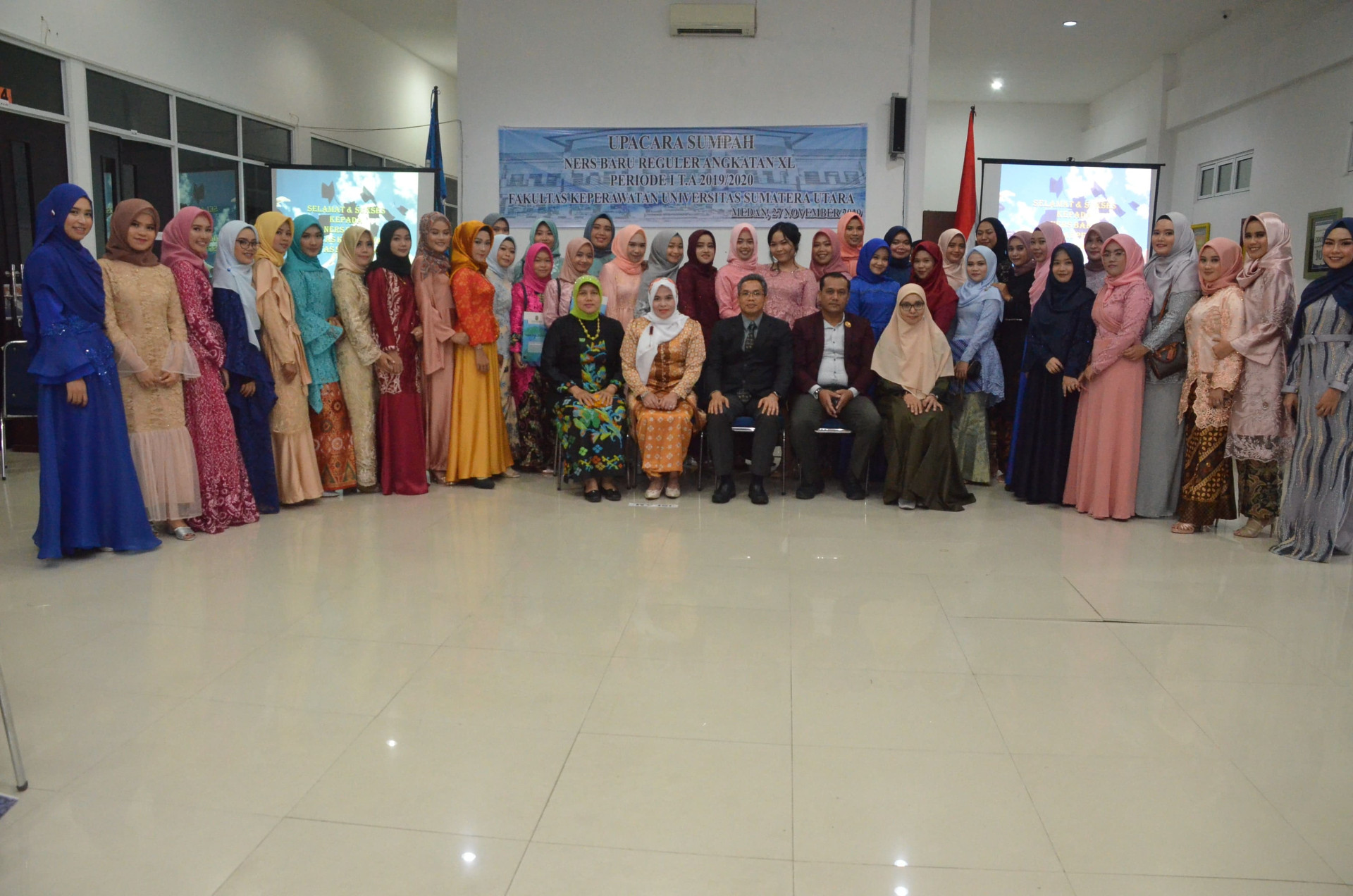 Oath-Taking Ceremony for the 11th Regular Batch of New Nurses